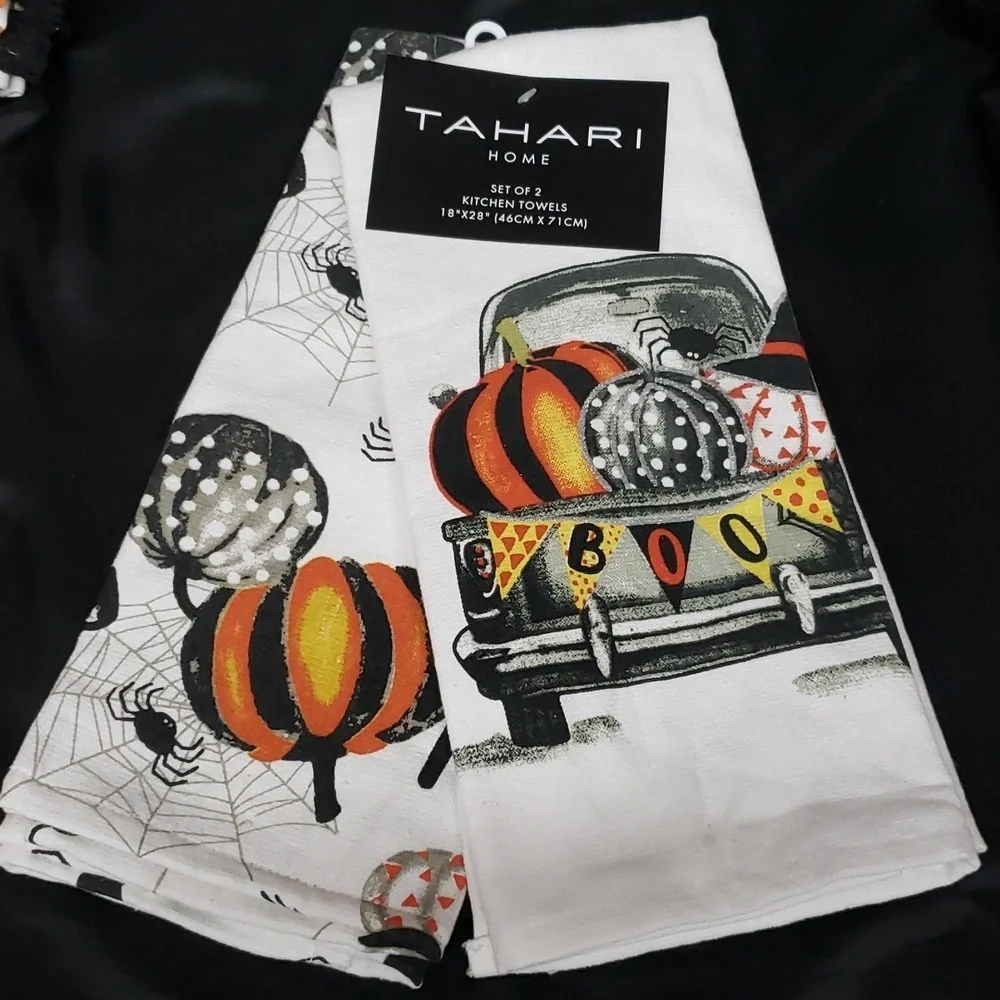 Tahari Boo! With Pumpkins, Truck and Spiders Kitchen Towel Set